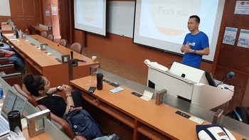企業諮詢方法與實作課程－Alex Chao : LinkedIn Introduction and Rock Your Profile圖片